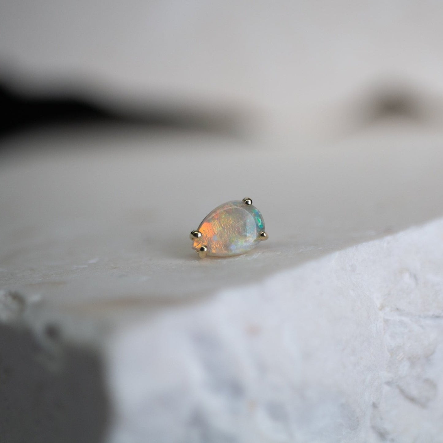 Pearticulary Opal-Minded